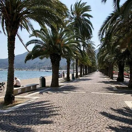 Noemi's Holiday La Spezia